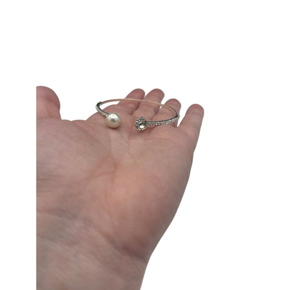 Silvertone Rhinestone and Pearl Cuff Bracelet 7.5 inch - Picture 3 of 5